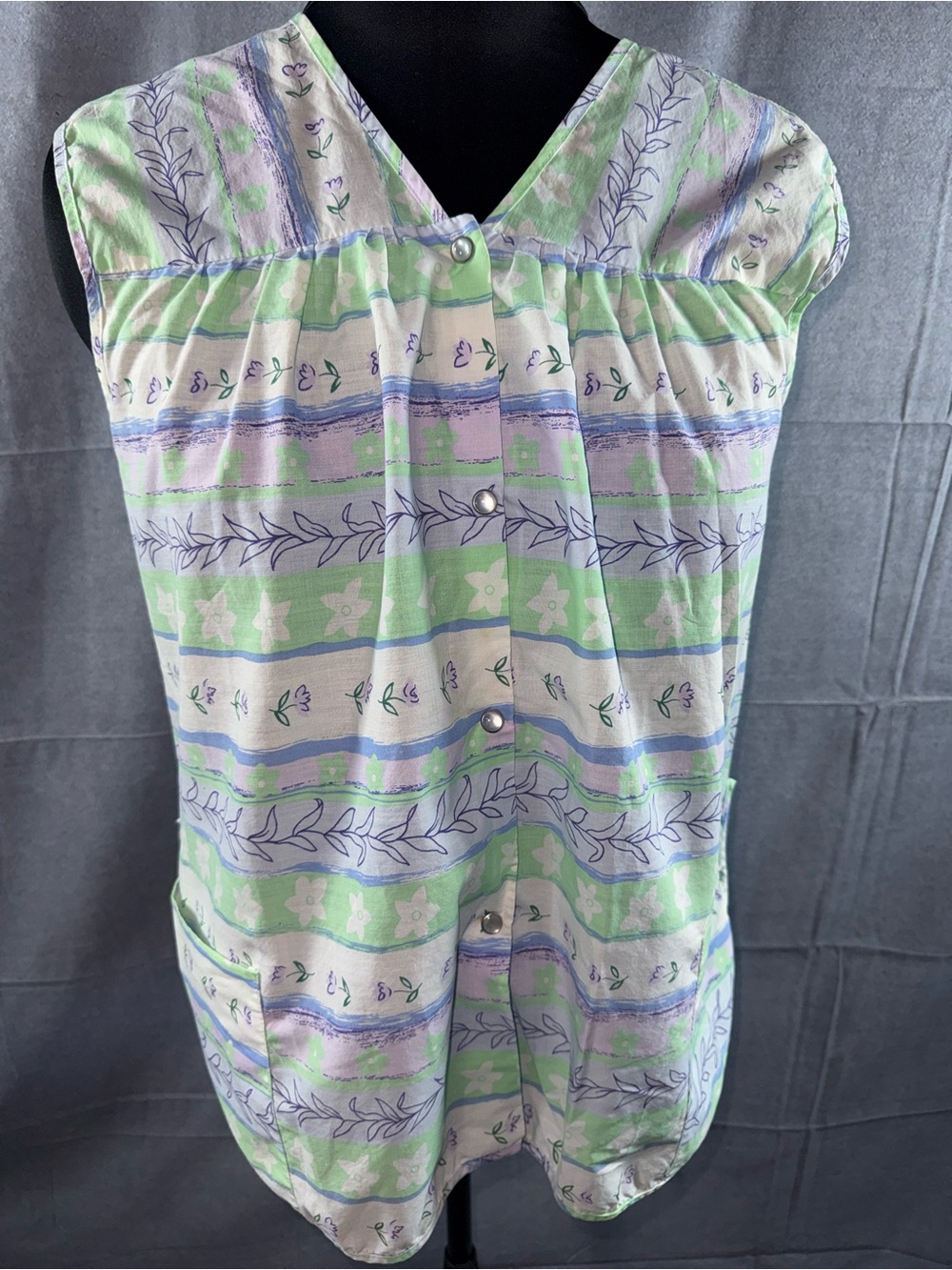 3062-Moondance Button-Front Floral Stripe Top in Pastel Green & Lavender